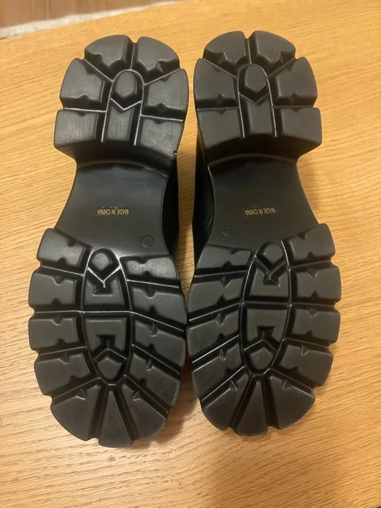 Source Unknown Black Mary Jane Platform Heels - Picture 4 of 4